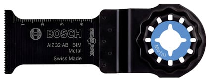 Svart sågblad med etikett "Bosch" och märkning för metall, med stjärnformad infästning.