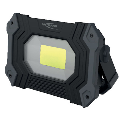 LED-arbetsbelysning med robust svart hölje och gula detaljer. Justerbart stativ.