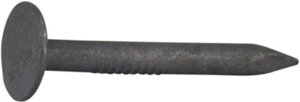 Metallspik med platt huvud och räfflat skaft, liggande på en grå yta.