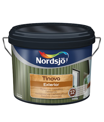 Burk med texten "Nordsjö Tinova Exterior" och en bild av en träfasad, mot en vit bakgrund.