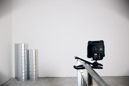 ARBETSLAMPA SHINY 5000 RE APP MED FÄSTE MARELD