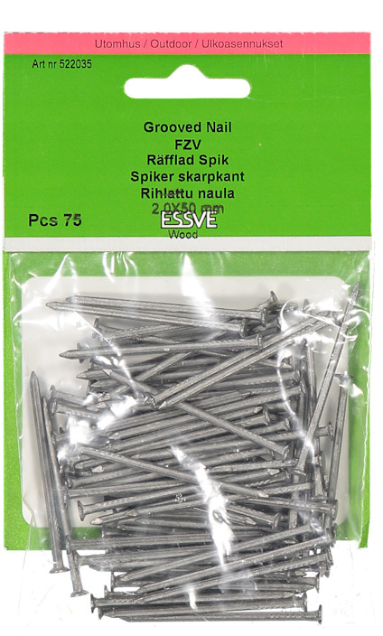 Paket med 75 räfflade spikar, märkning "Grooved Nail" och "Utomhus/Outdoor", grön etikett.