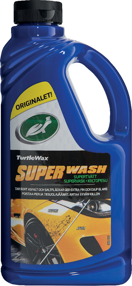 Blå flask med Turtle Wax Super Wash bilschampo, etikett med bilbild och grönt Eco-label märke.