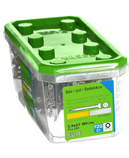 Skruvförpackning av plast med grönt lock, innehållande 250 vita skruvar för golv/list. Essve, artikelnummer 555657.