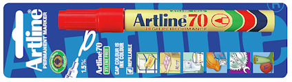 Permanent marker i förpackning, märkt "Artline 70 High Performance", med röd överdel och olika färger.